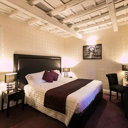 Minerva Relais 3*