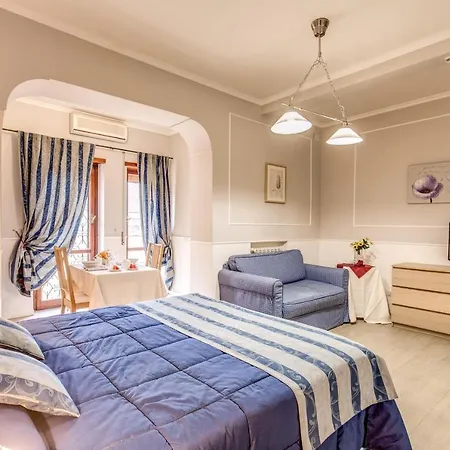 Magnolia Hotel 3*