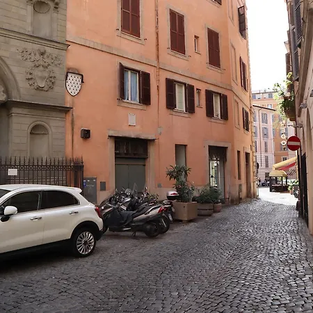 Guest house Floor Navona 2*