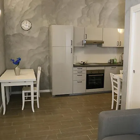 Floor Navona Guest house 2*
