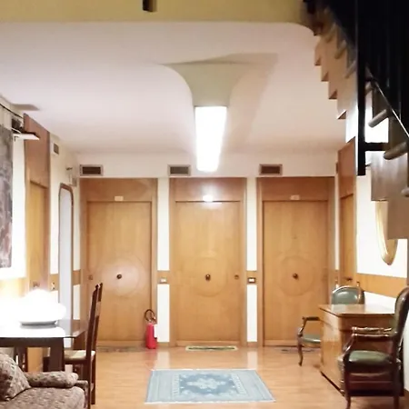 Apartment Marignoli Rome