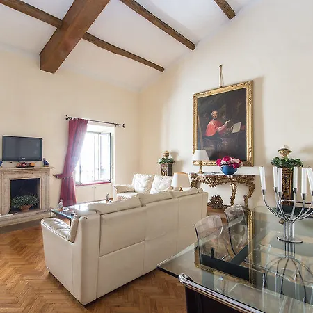 Palazzo Lancellotti Luxury Hotel Roma