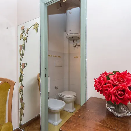Palazzo Lancellotti Luxury Hotel Rome