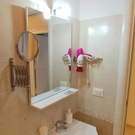 Giulio Cesare Imperatore Apartment *