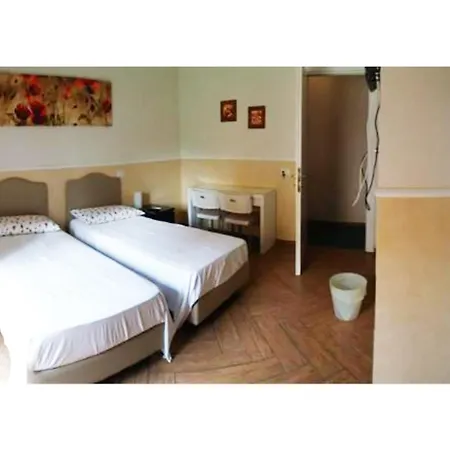 Affittacamere Casa Celeste 2*