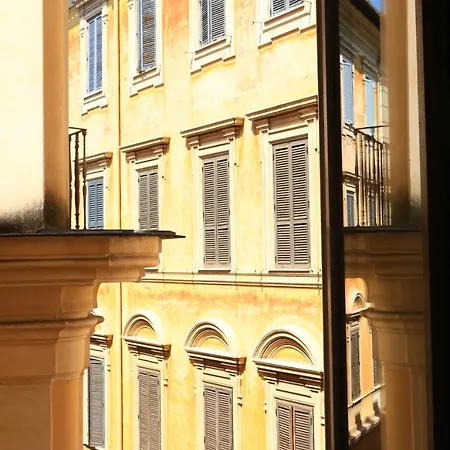 Pietra Square Apartament *