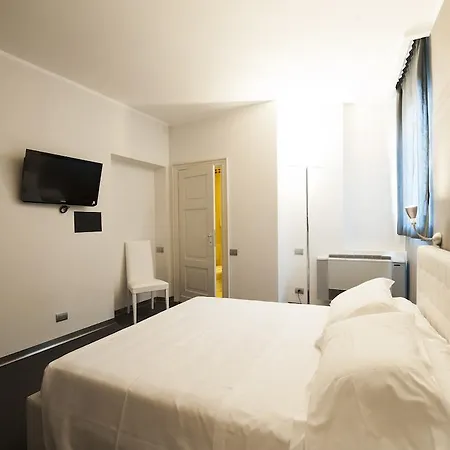 Richmond Hotel 4*