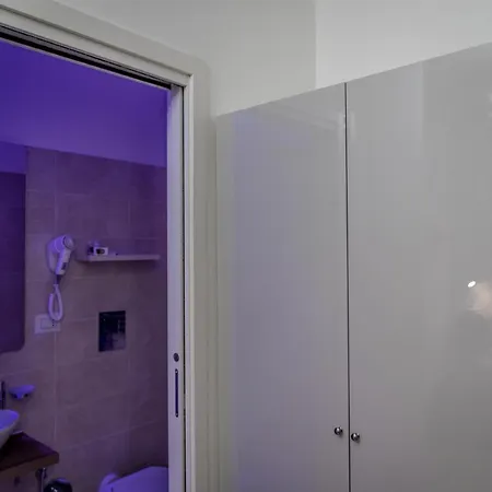 Konukevi Inside 2*