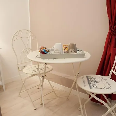 Lifestyle Veneto Guest house Rome