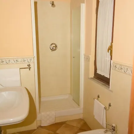 Quadrifoglio Eur Hotel