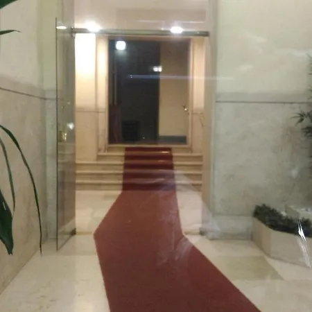 Hostel Dreaming -