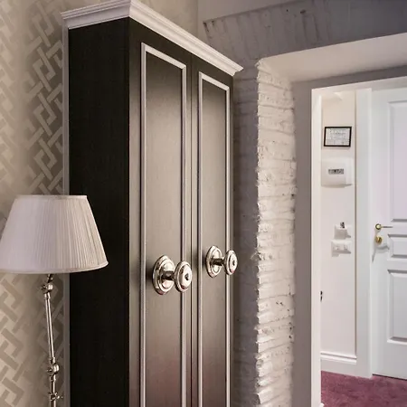 Minerva Relais 3*