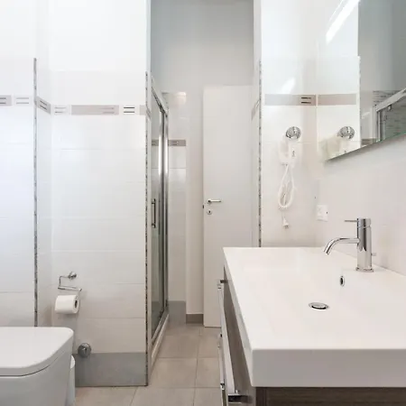 Luciano Laterani Guest house Rome