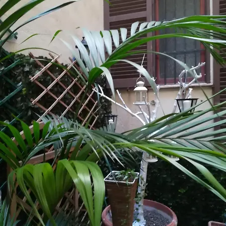 Relais Palazzo Taverna 3*