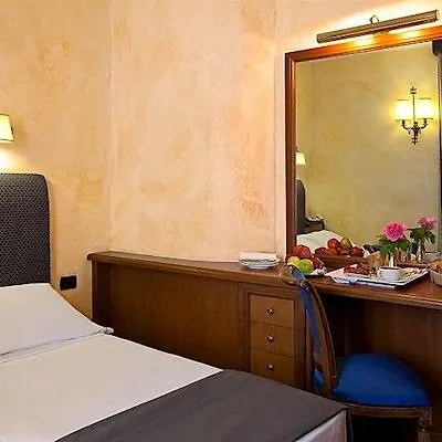 La Fenice Apartment Rome