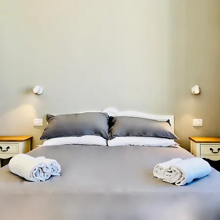 Audrey's Holidays - & Guest house