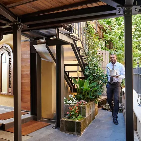 Palm Gallery Garden House Hotel 3*