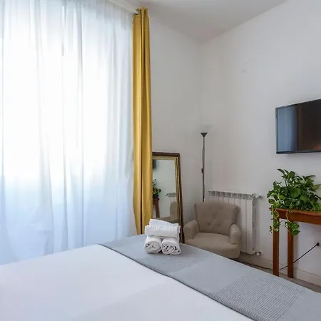 Cathrine Hotel 2*