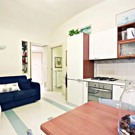 Apartment Bella Roma Guest House *
