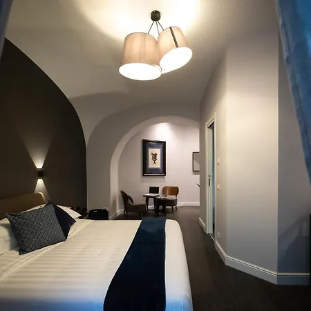 Lungotevere Ripa Guest house 2*