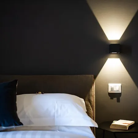 Guest house Lungotevere Ripa 2*