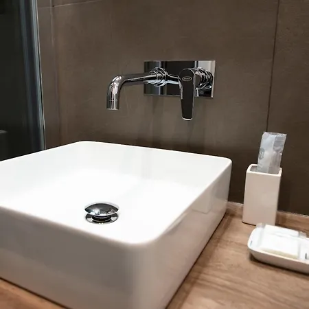 Lungotevere Ripa Guest house 2*