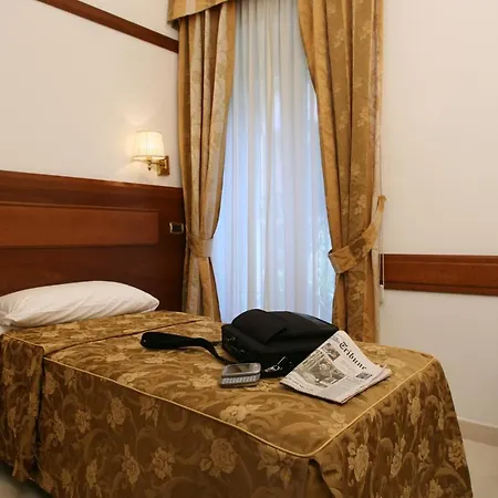 San Carlo Hotel 3*