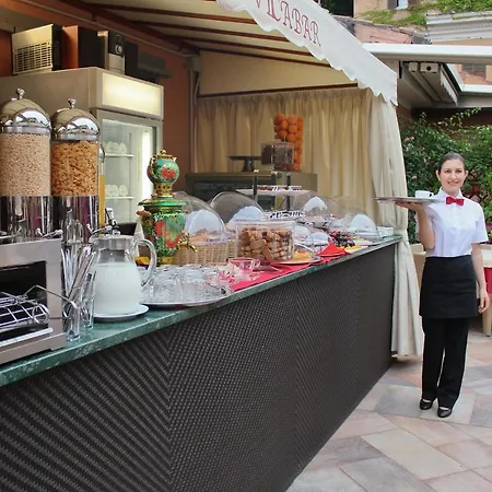 San Carlo 3* Rome