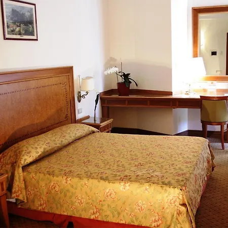 Sunrise Hotel Rome