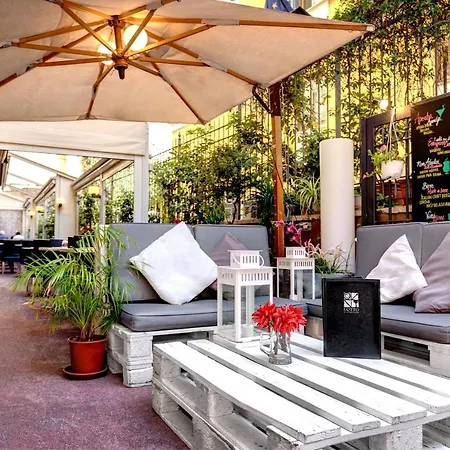 Dharma Luxury Hotel Roma