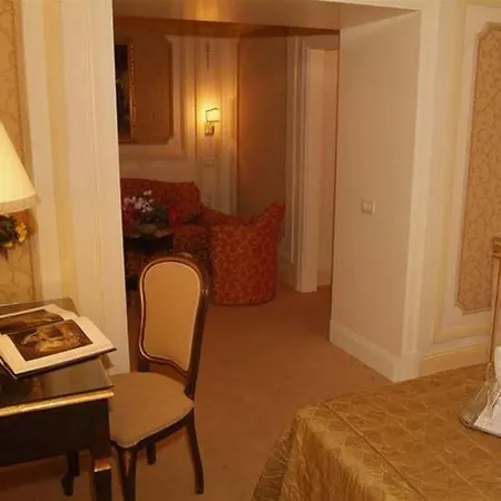 Hotel Champagne Garden