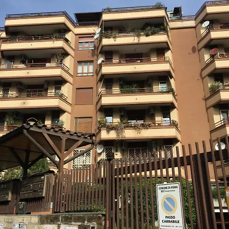 Apartment Eur *