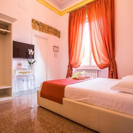 בית הארחה Trastevere Royal Trilussa רומא