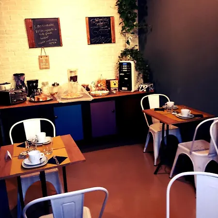Eterna Bed & Breakfast 2*