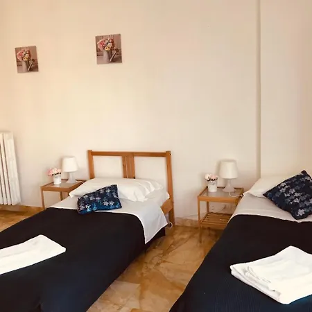 Boarding House International Lägenhetshotell Rom