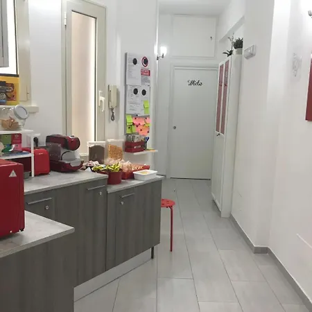 Bed & Breakfast Dunant House 3*
