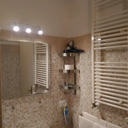 Domus Del Corso Spagna Guest house *