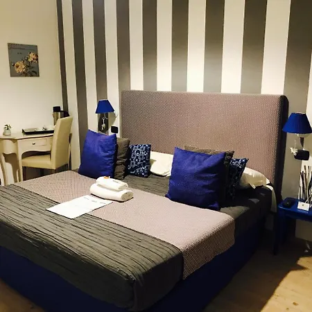 Bed & Breakfast Exa - Just 3*