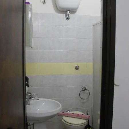 Guest house Lovely *