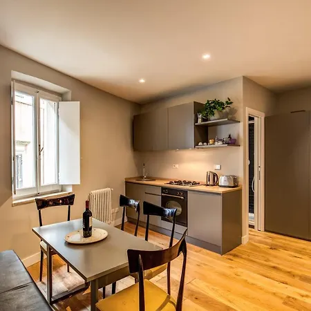 Apartment Rr Campo Dei Fiori