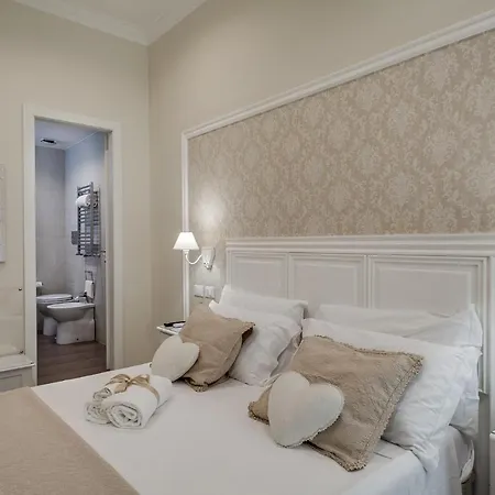 Charme & Chic Luxury 2* Rome