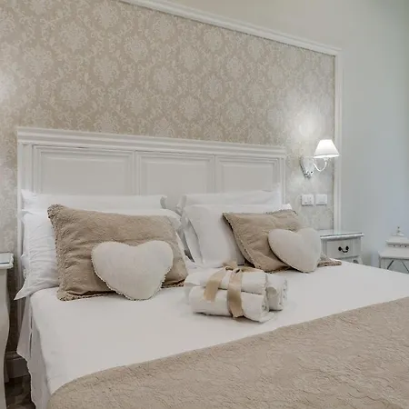 Charme & Chic Luxury Guest house 2*