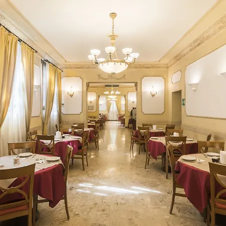 Rosa Hotel Rome
