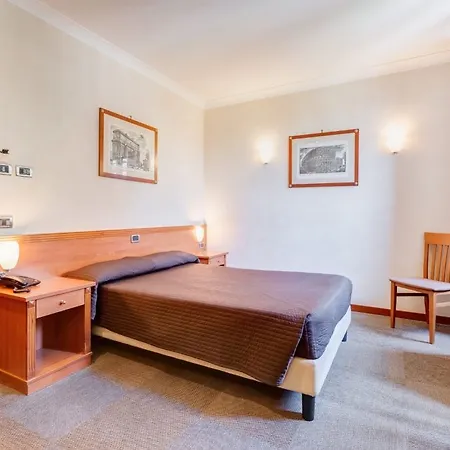 Hotel Romoli 3*