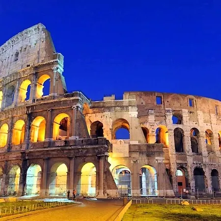 Urbana Colosseo Boutique Apartment *