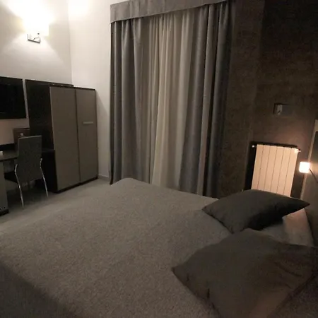 Hotell Charter Rom
