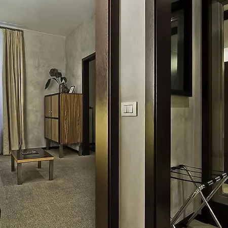 Affittacamere Intown Luxury House 3*