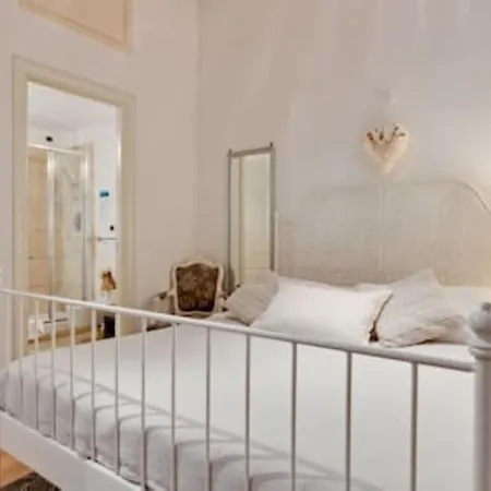 La Bella Sosta Colosseo Apartment *