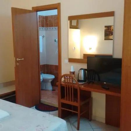 A Casa Di Roma