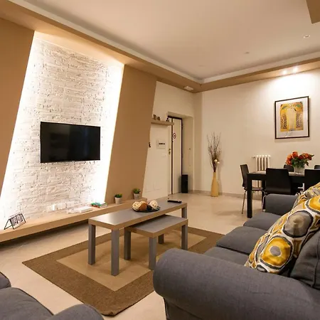Apartment Giulio Cesare Imperatore *